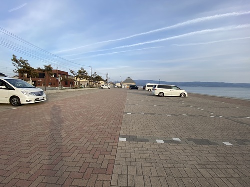 佐和田海水浴場駐車場の全体風景